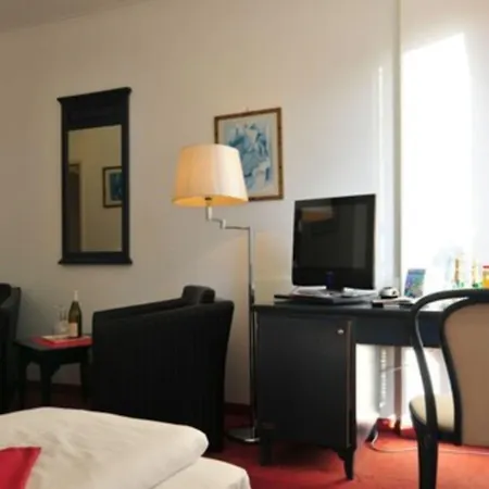 Hotel Cerano Am Dom 3*