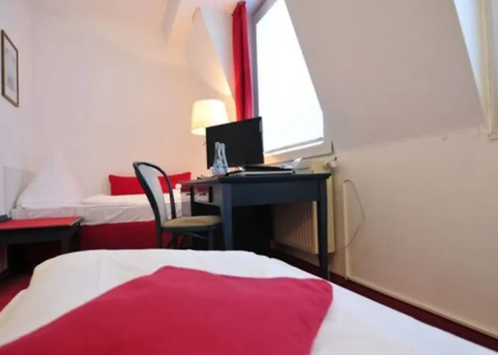 Cerano Am Dom Hotel Kolín nad Rýnem