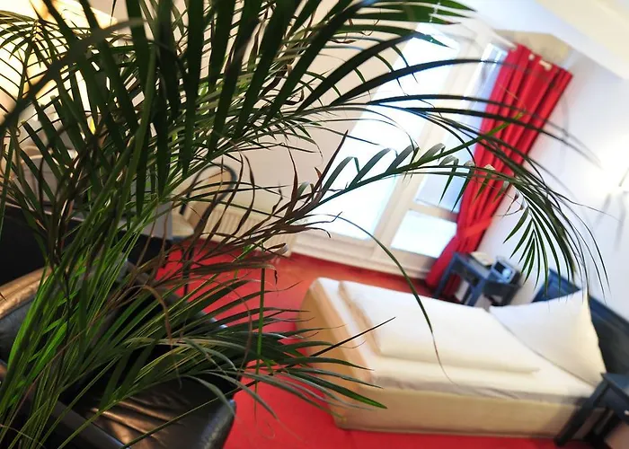 Cerano Am Dom Hotel 3*